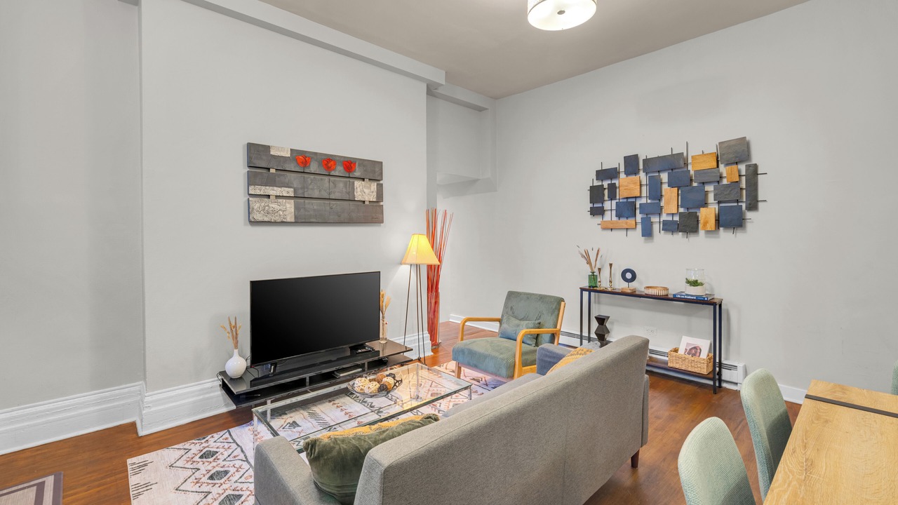 Photo of Livingroom in Midtown