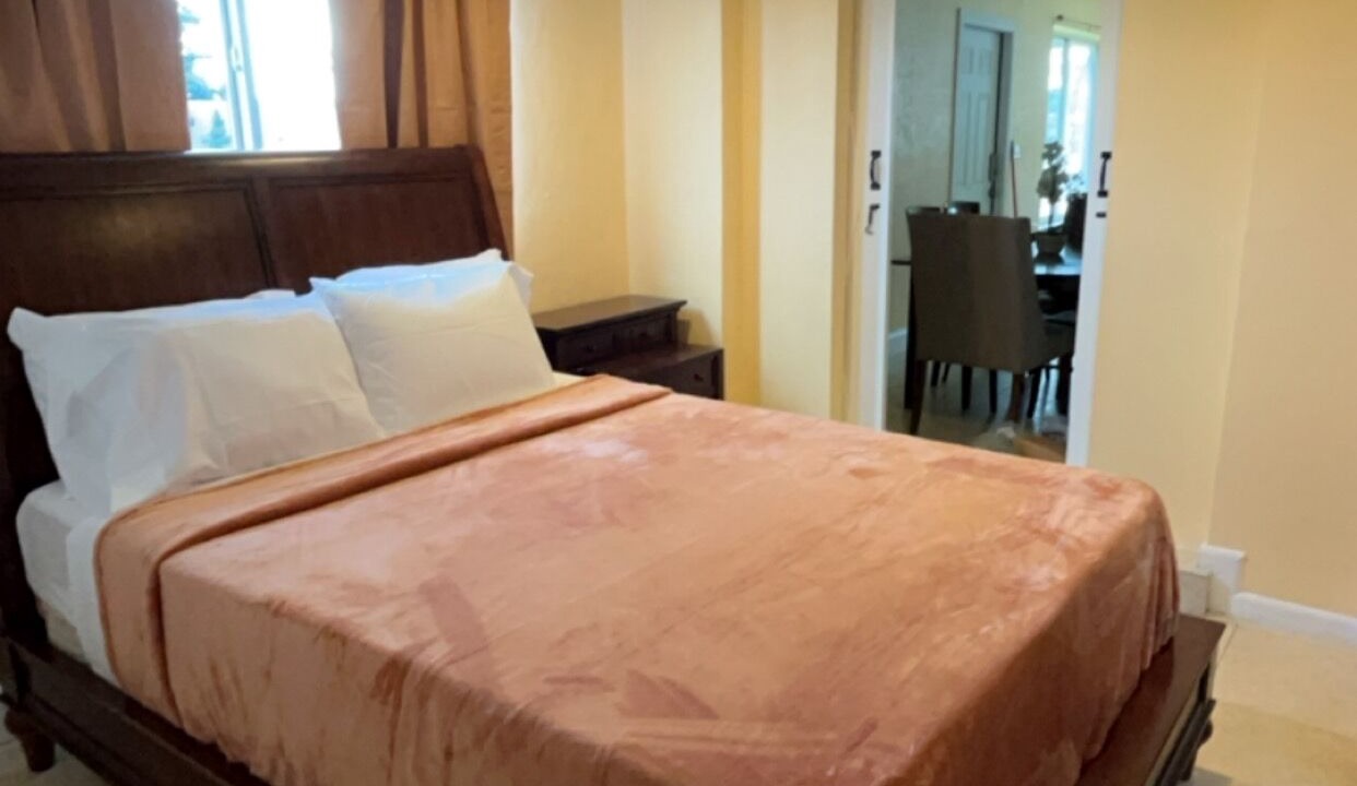 Photo of Bedroom in Miami Gardens