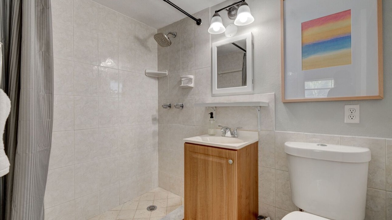 Photo of Bathroom in Victoria Park