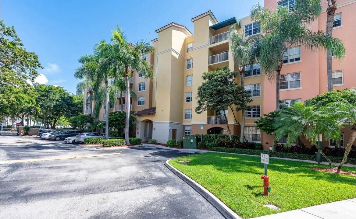 Photo of Outdoor in Aventura