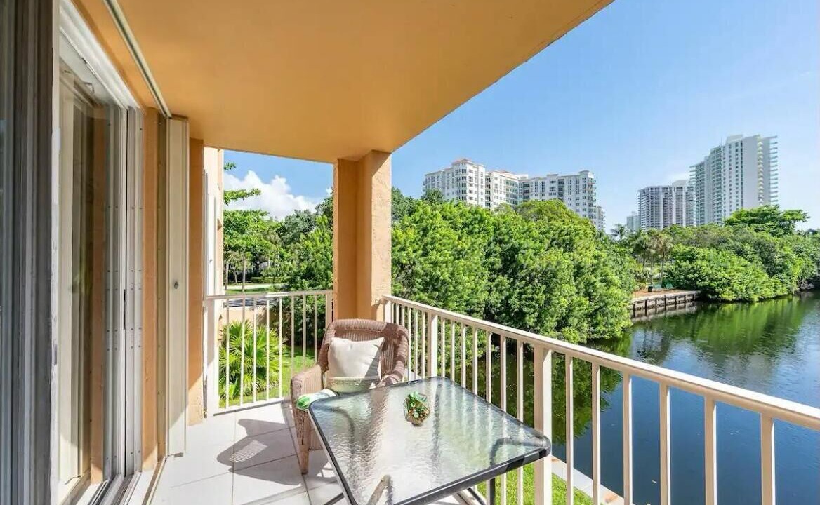 Photo of Outdoor in Aventura