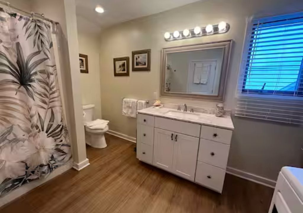 Photo of Bathroom in Wildwood Crest
