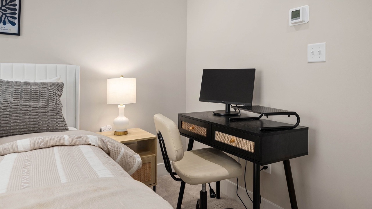 Photo of Bedroom in Caine Woods