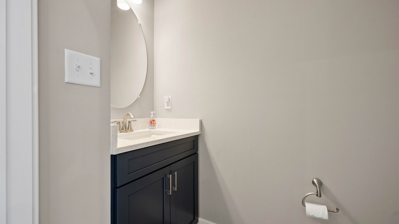 Photo of Bathroom in Caine Woods