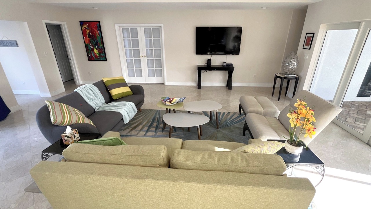 Photo of Livingroom in North Corals