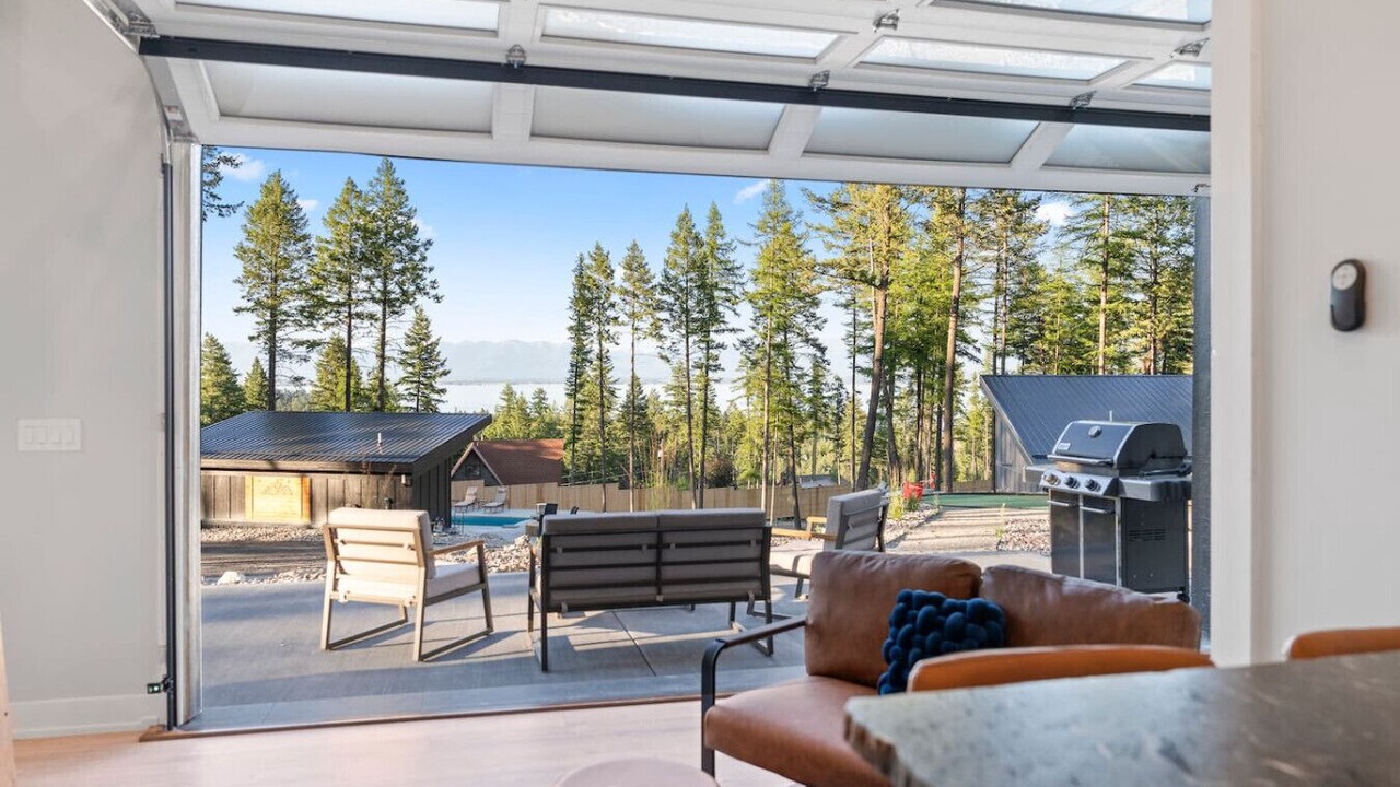 Photo of Outdoor in Lakeside