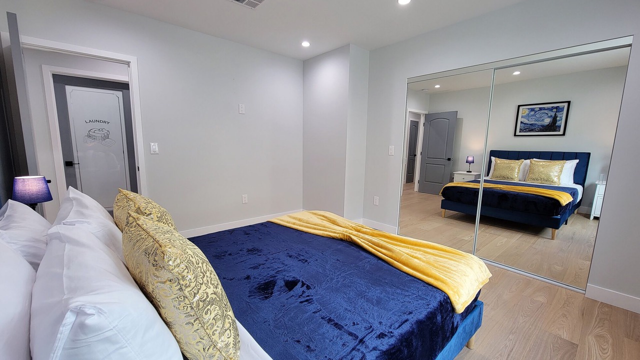 Photo of Bedroom in Los Angeles