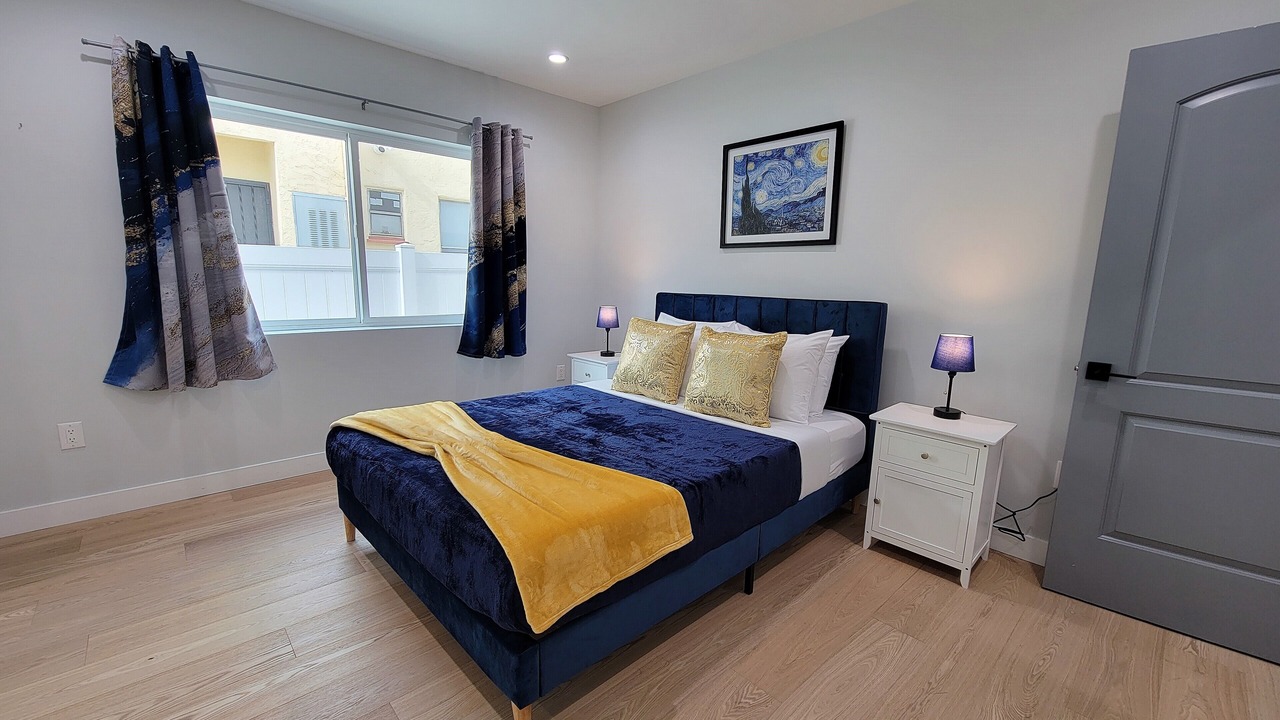 Photo of Bedroom in Los Angeles