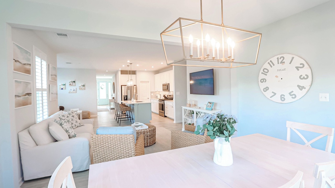 Photo of Livingroom in Bayside
