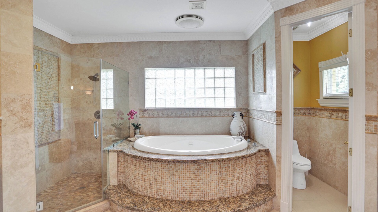 Photo of Bathroom in Southwest Ranches