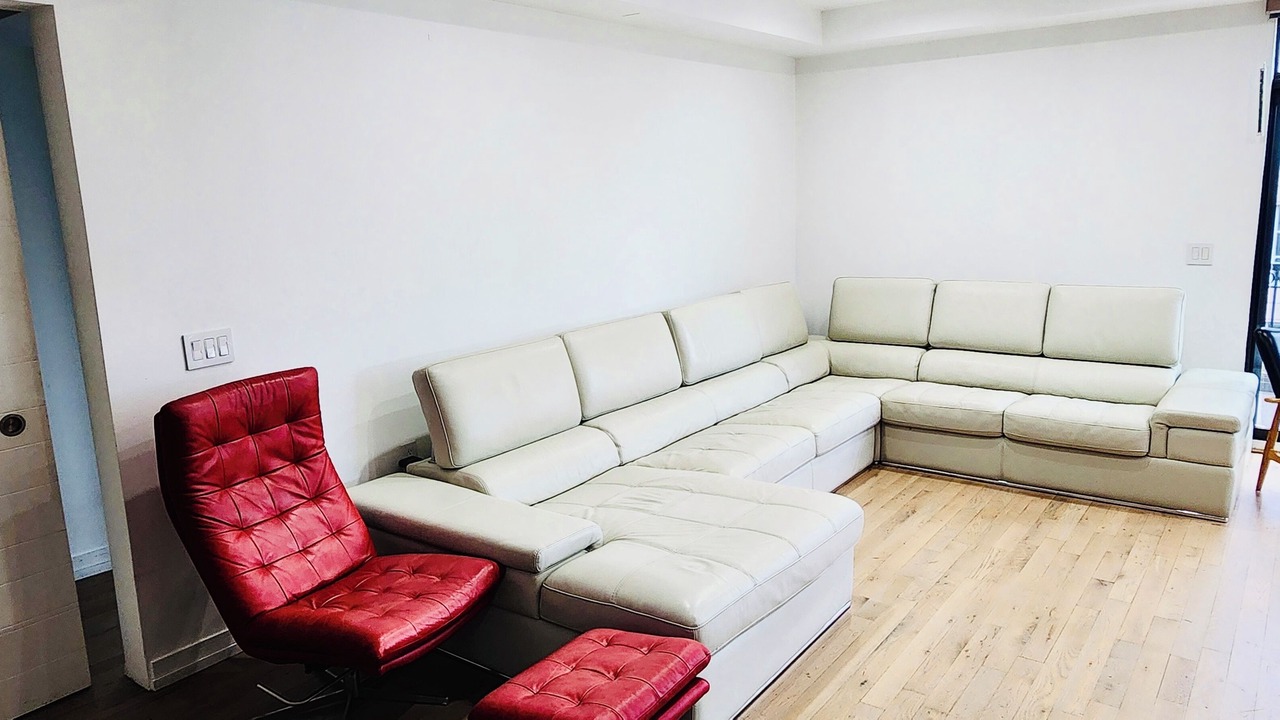 Photo of Livingroom in Downtown Brooklyn