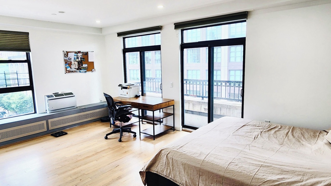 Photo of Bedroom in Downtown Brooklyn