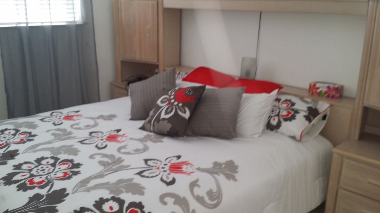Photo of Bedroom in Lauderdale Lakes