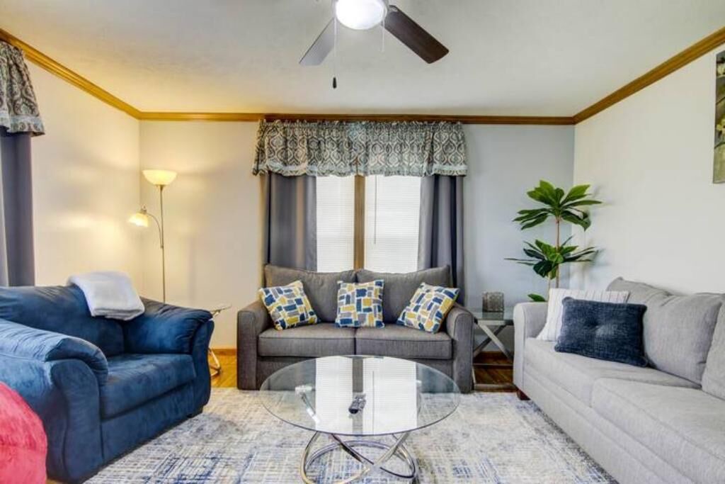Photo of Livingroom in Crocheron