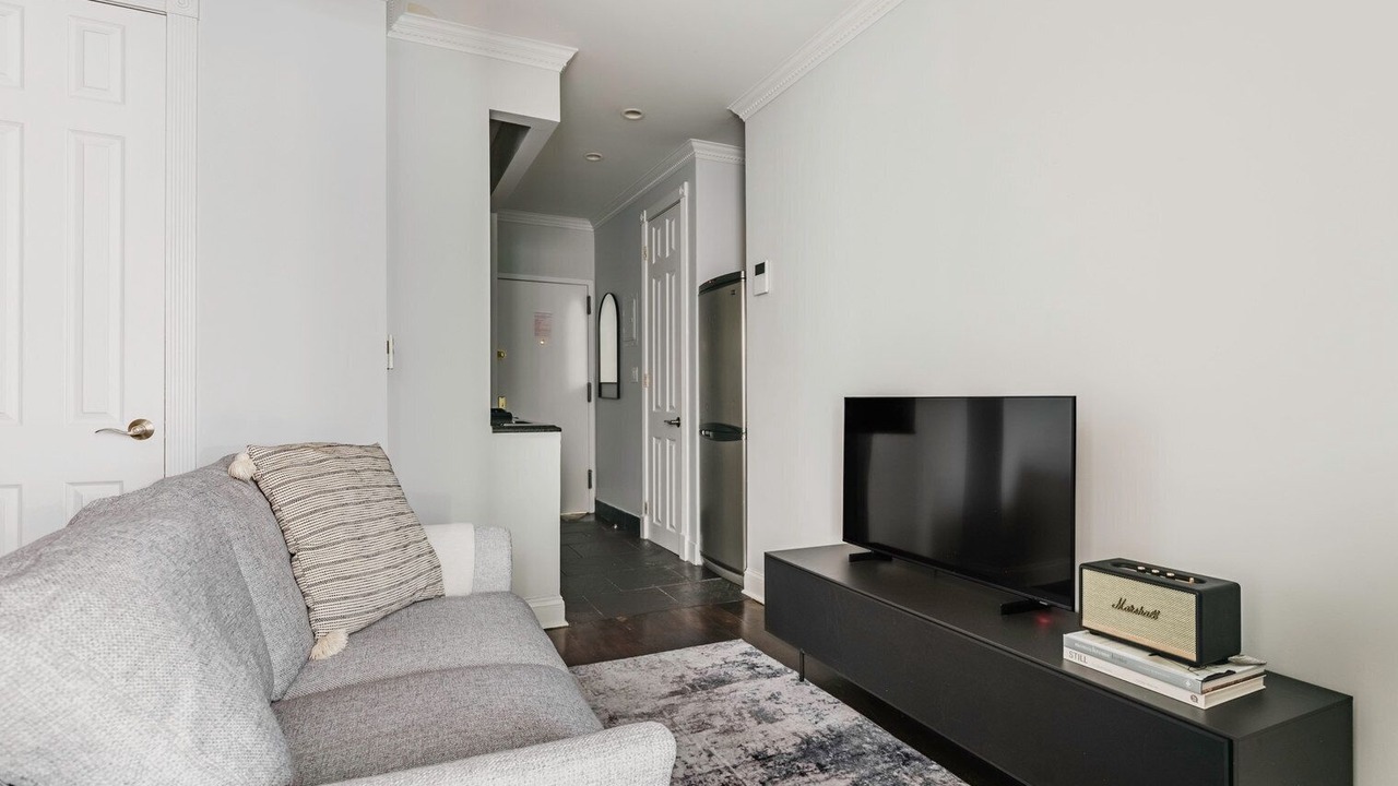 Photo of Livingroom in West Village