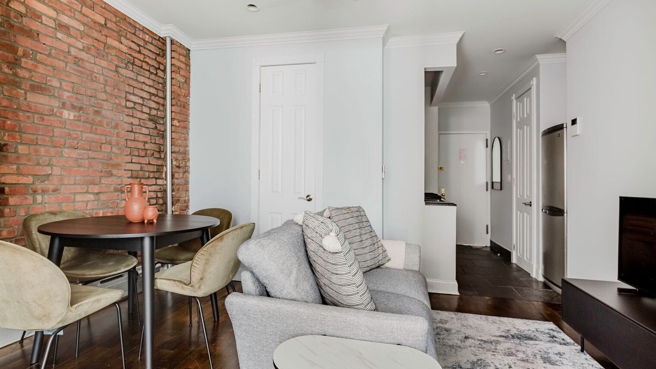 Photo of Livingroom in West Village