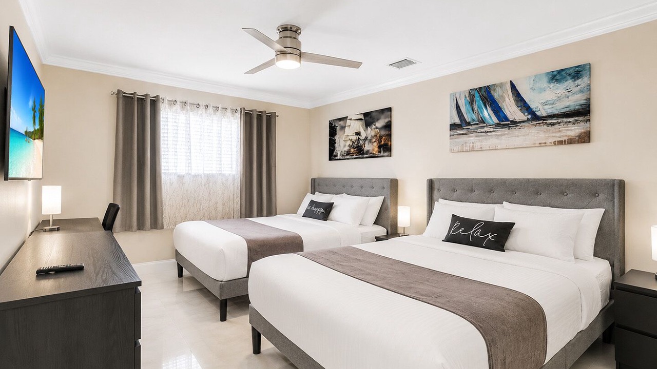 Photo of Bedroom in Hollywood Hills