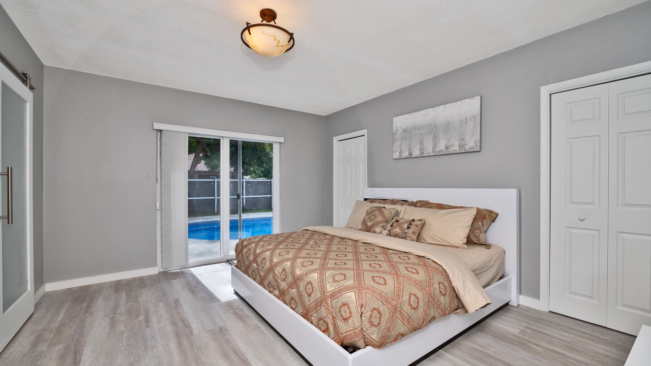 Photo of Bedroom in Miramar