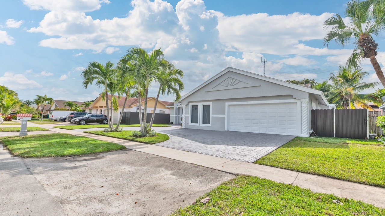 Photo of Outdoor in Miramar