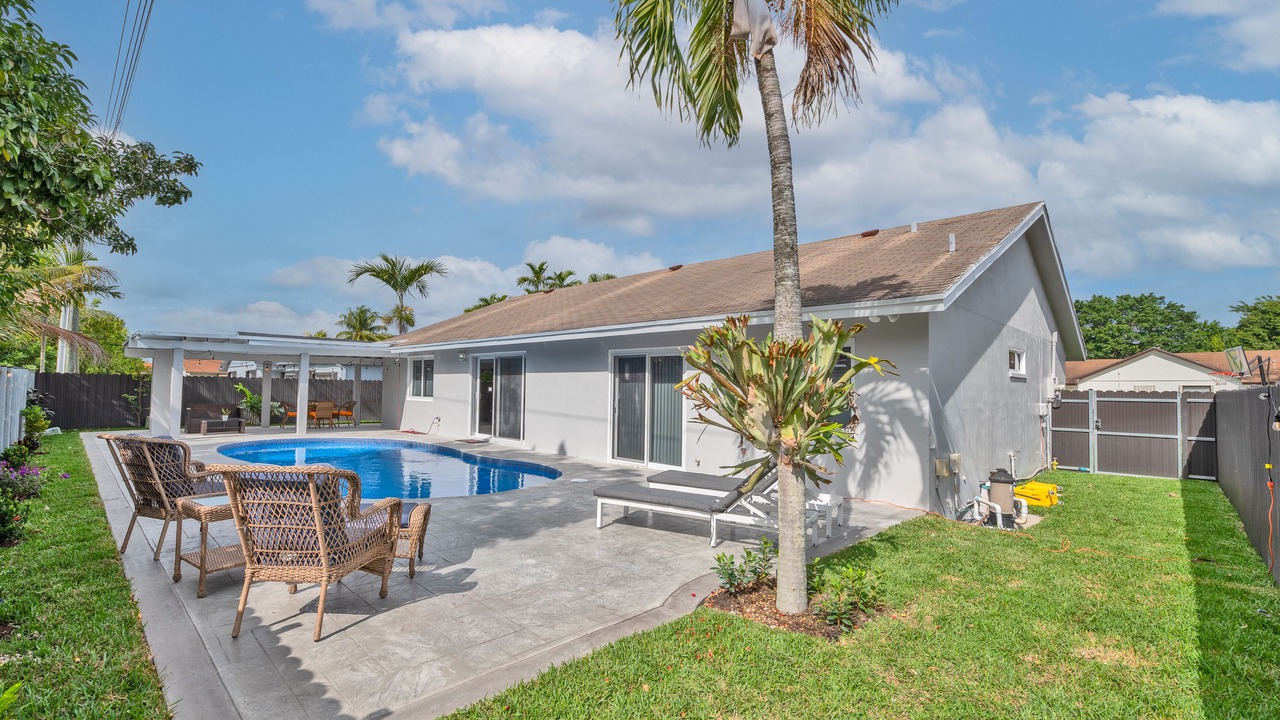 Photo of Outdoor in Miramar