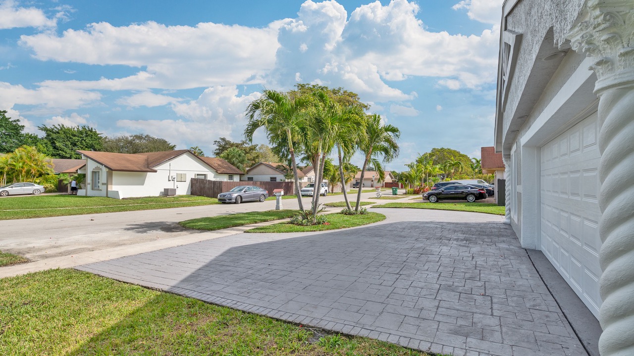 Photo of Outdoor in Miramar