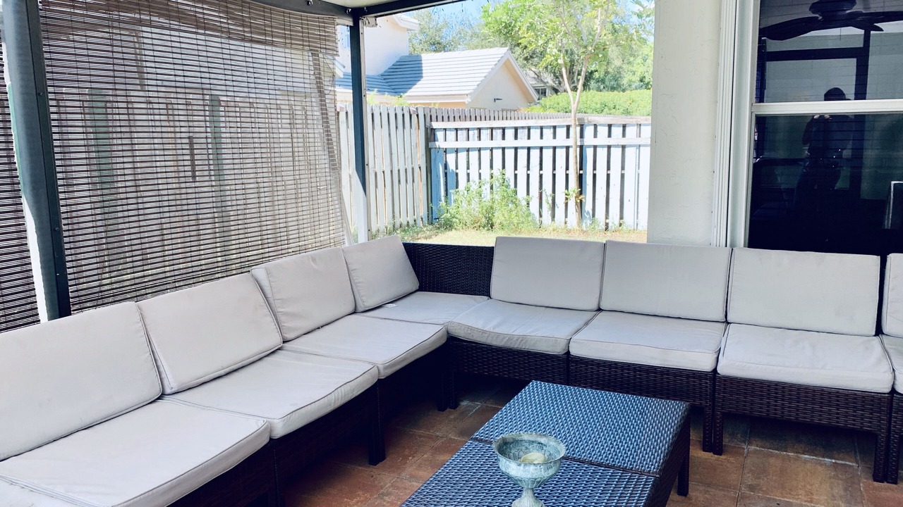 Photo of Patio Balcony in Davie