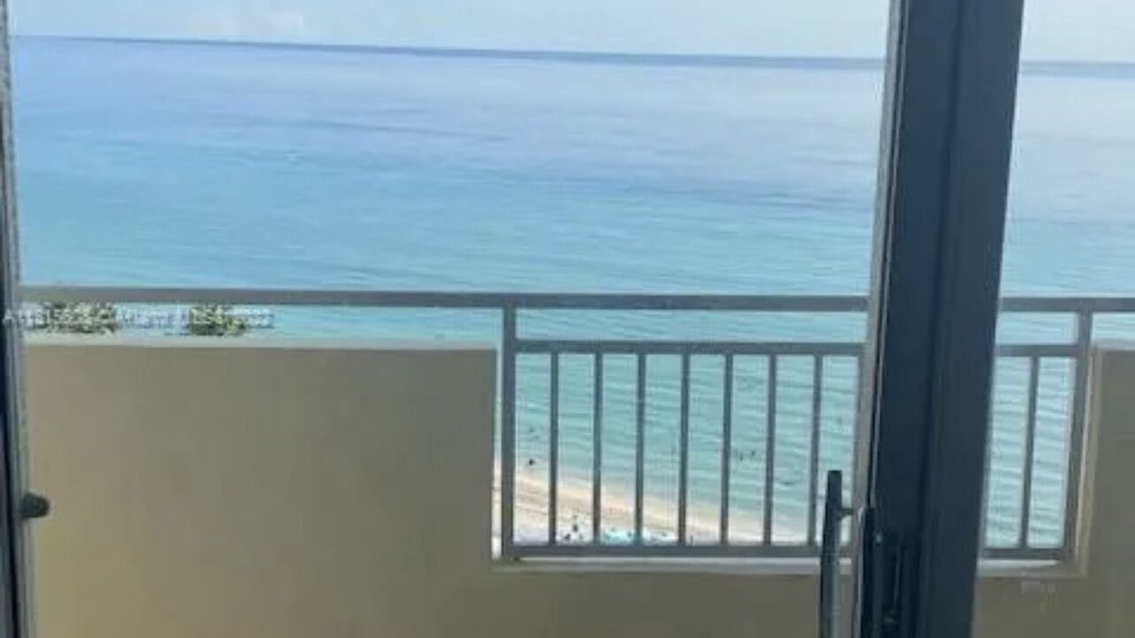 Photo of Outdoor in Hallandale Beach