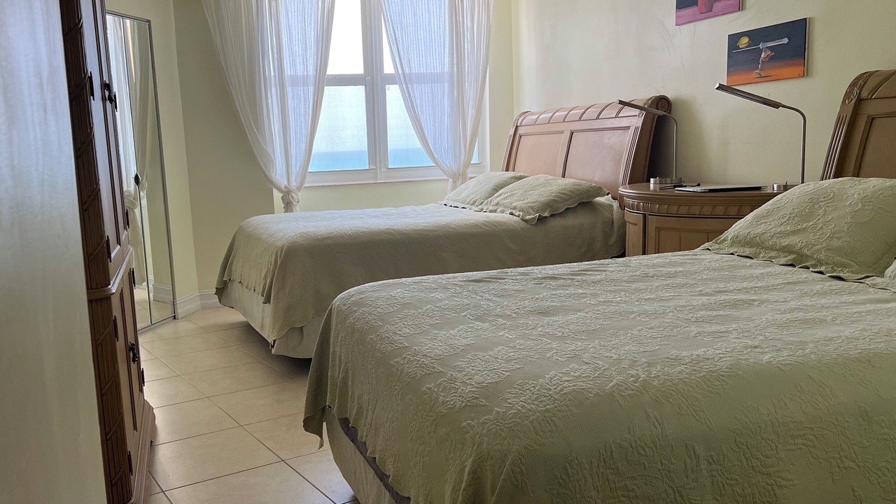 Photo of Bedroom in Hallandale Beach