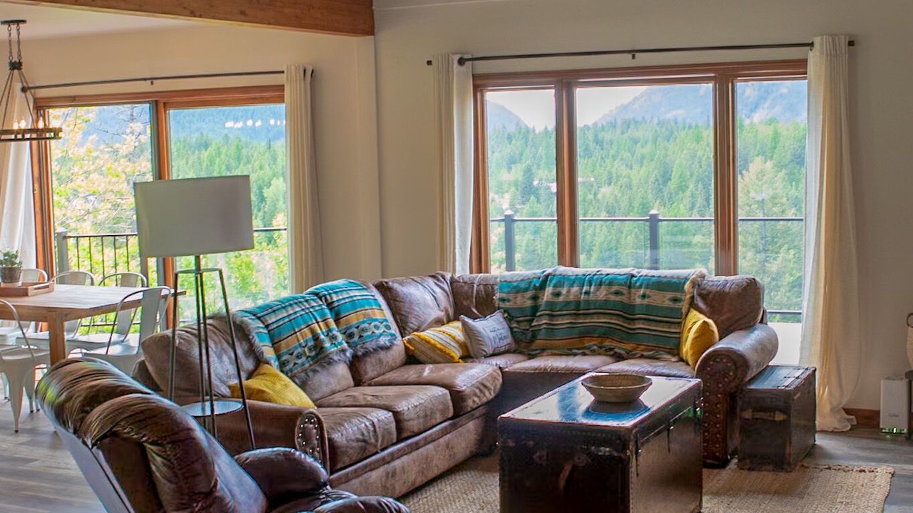 Photo of Livingroom in Martin City