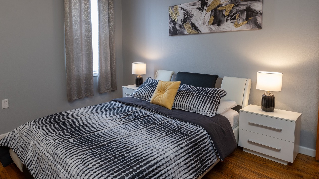 Photo of Bedroom in Utica