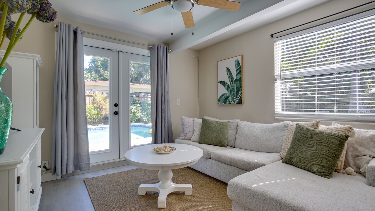 Photo of Livingroom in Riverside Park