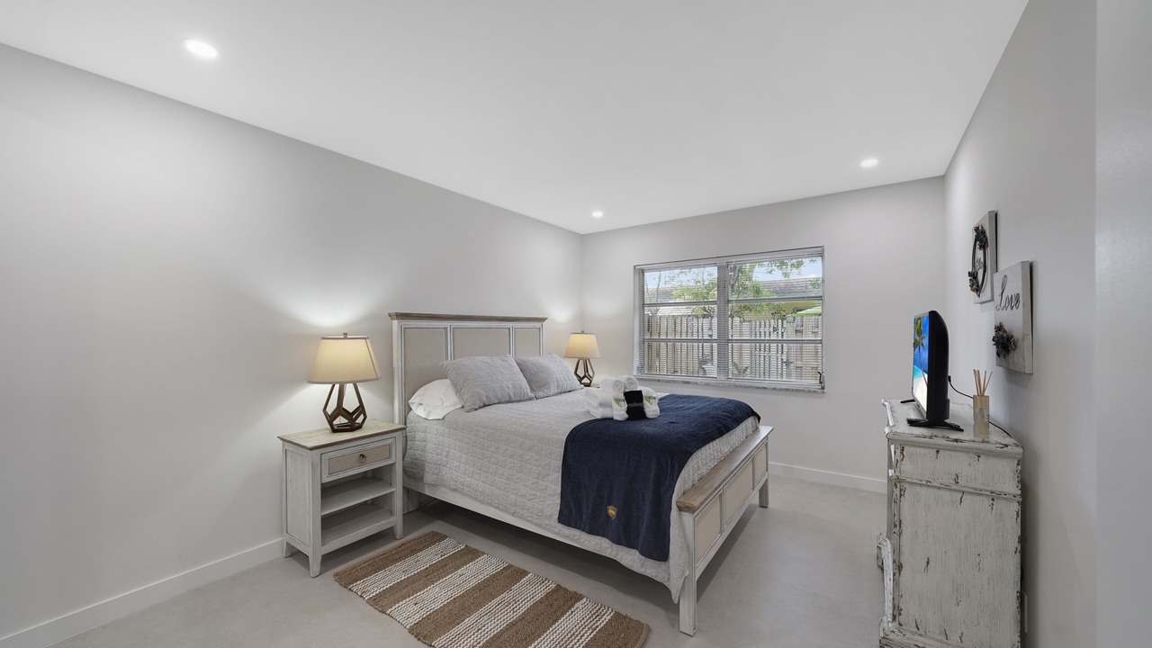 Photo of Bedroom in Harbordale