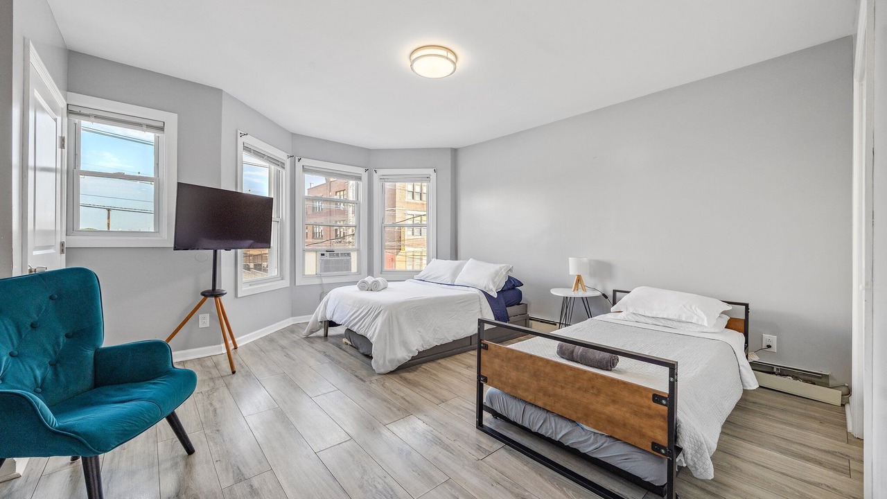 Photo of Bedroom in Forest Hill