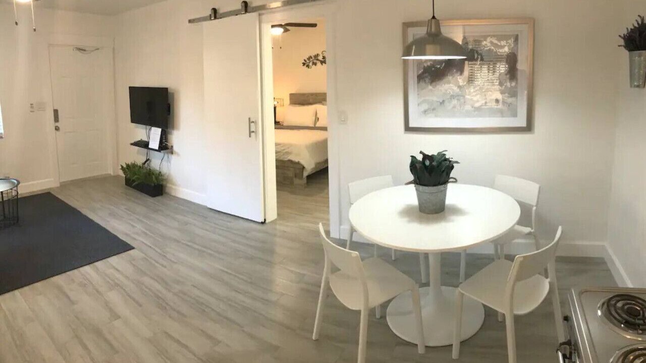 Photo of Bedroom in Middle River Terrace