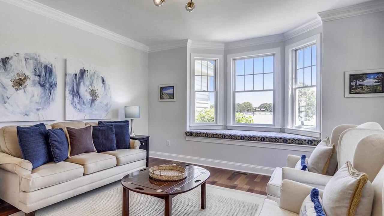 Photo of Livingroom in Cambridge