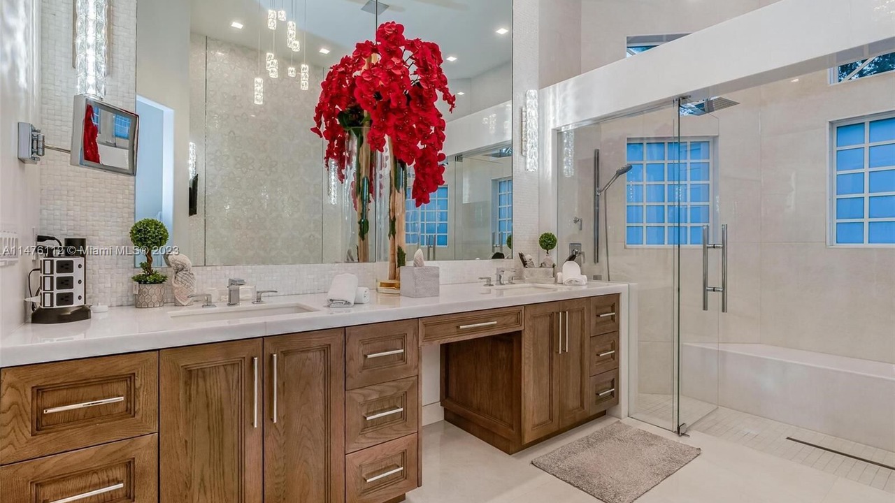 Photo of Bathroom in Towngate