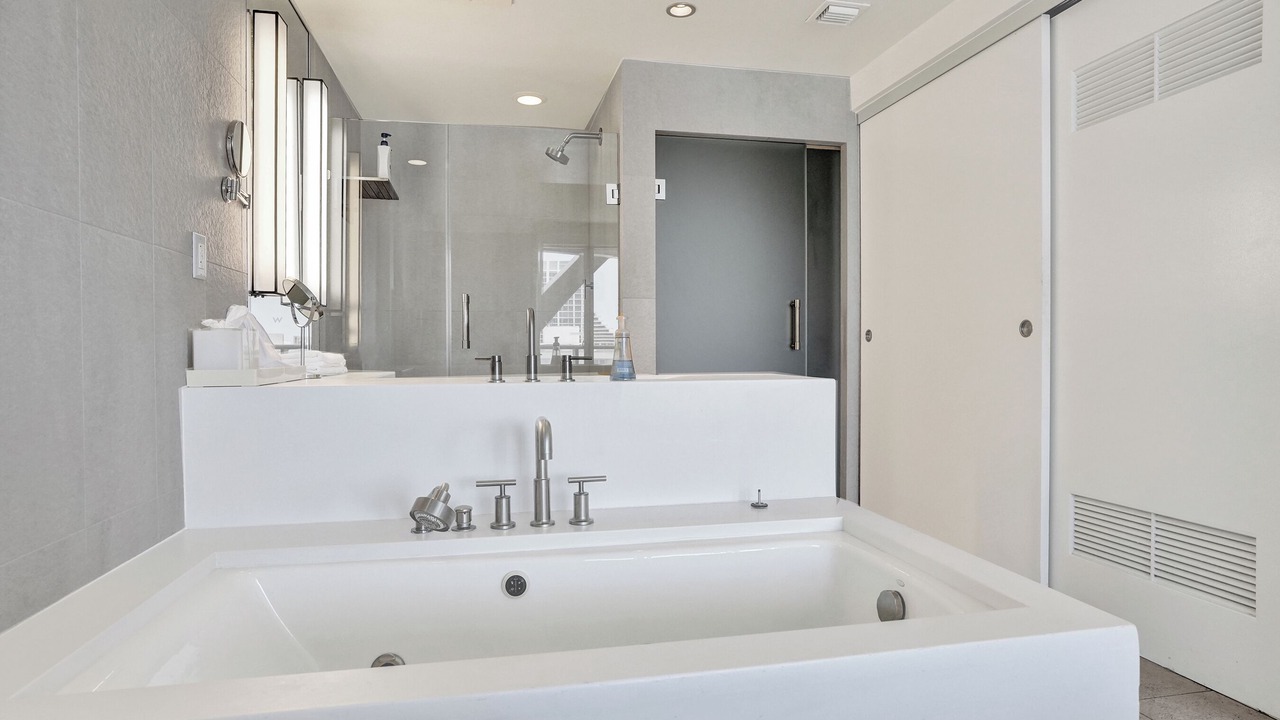 Photo of Bathroom in Central Beach