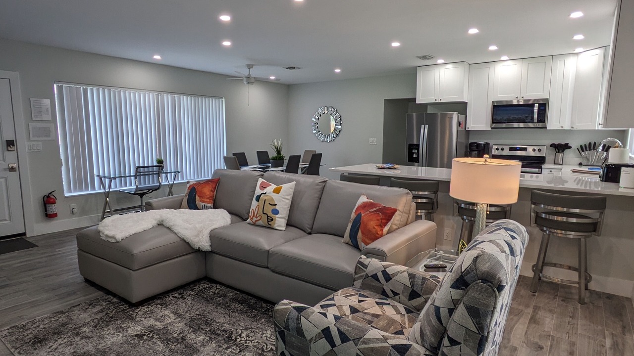 Photo of Livingroom in Coral Ridge