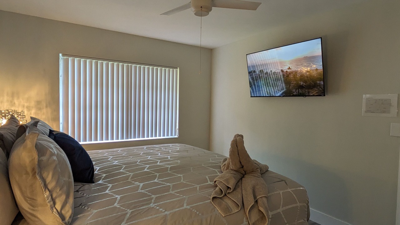 Photo of Bedroom in Coral Ridge