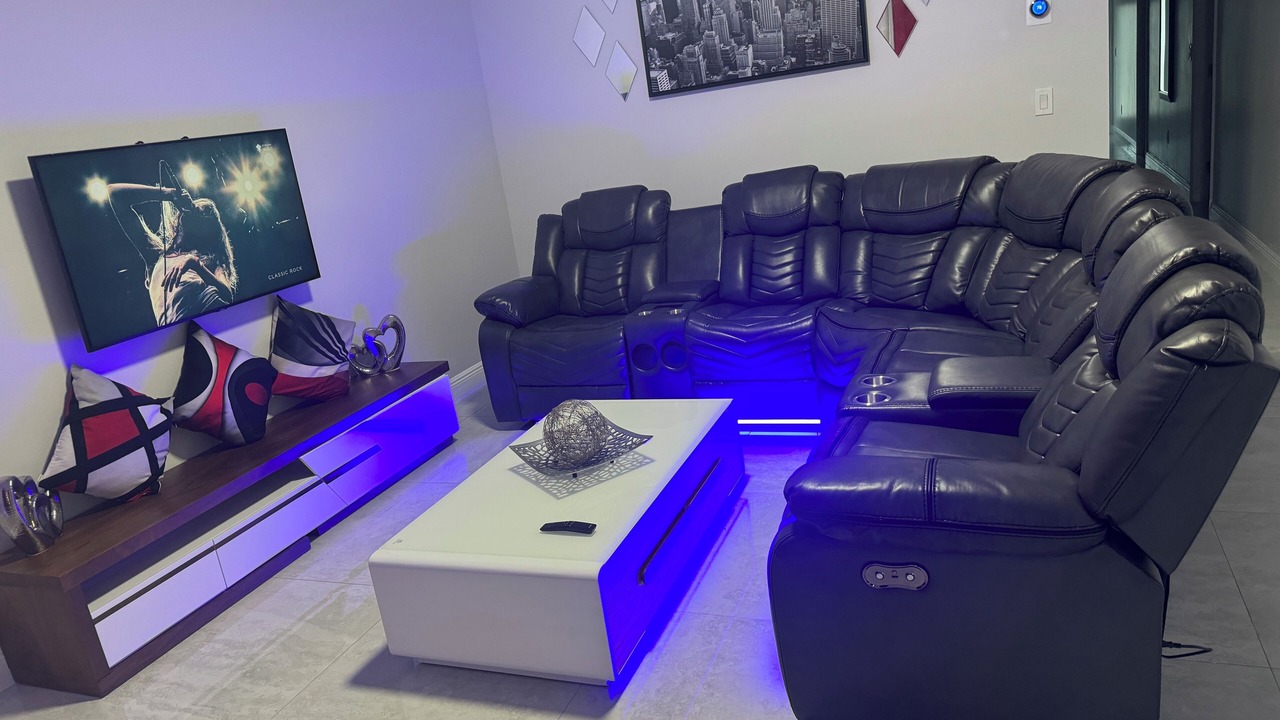 Photo of Livingroom in West Park