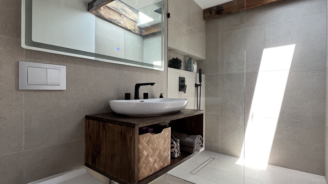 Photo of Bathroom in Albany