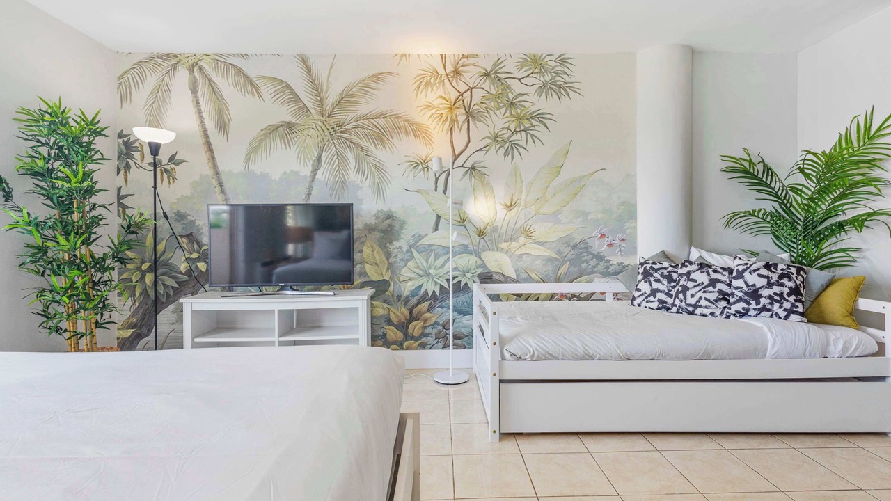 Photo of Bedroom in North Bay Village