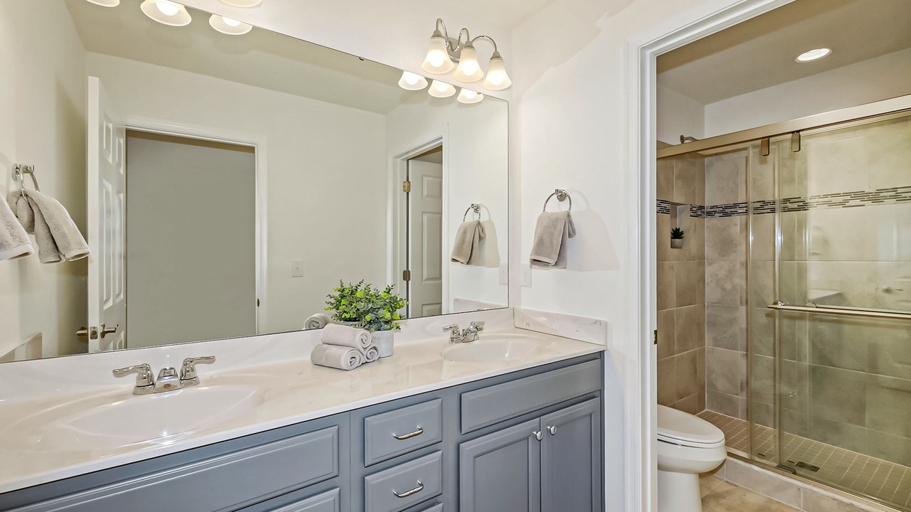 Photo of Bathroom in Long Neck