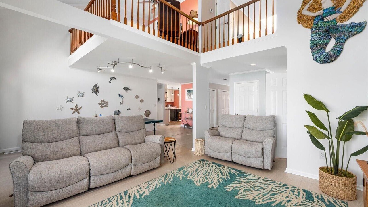 Photo of Livingroom in Ocean Pines