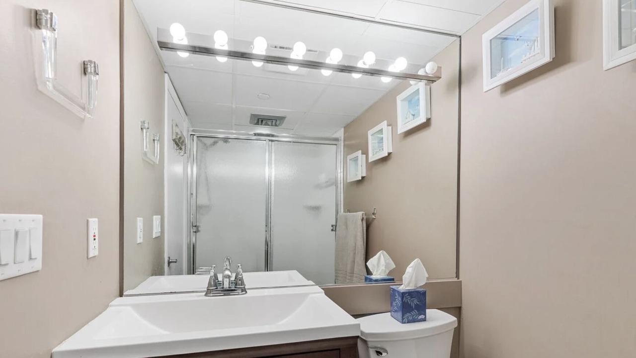 Photo of Bathroom in Diamond Beach
