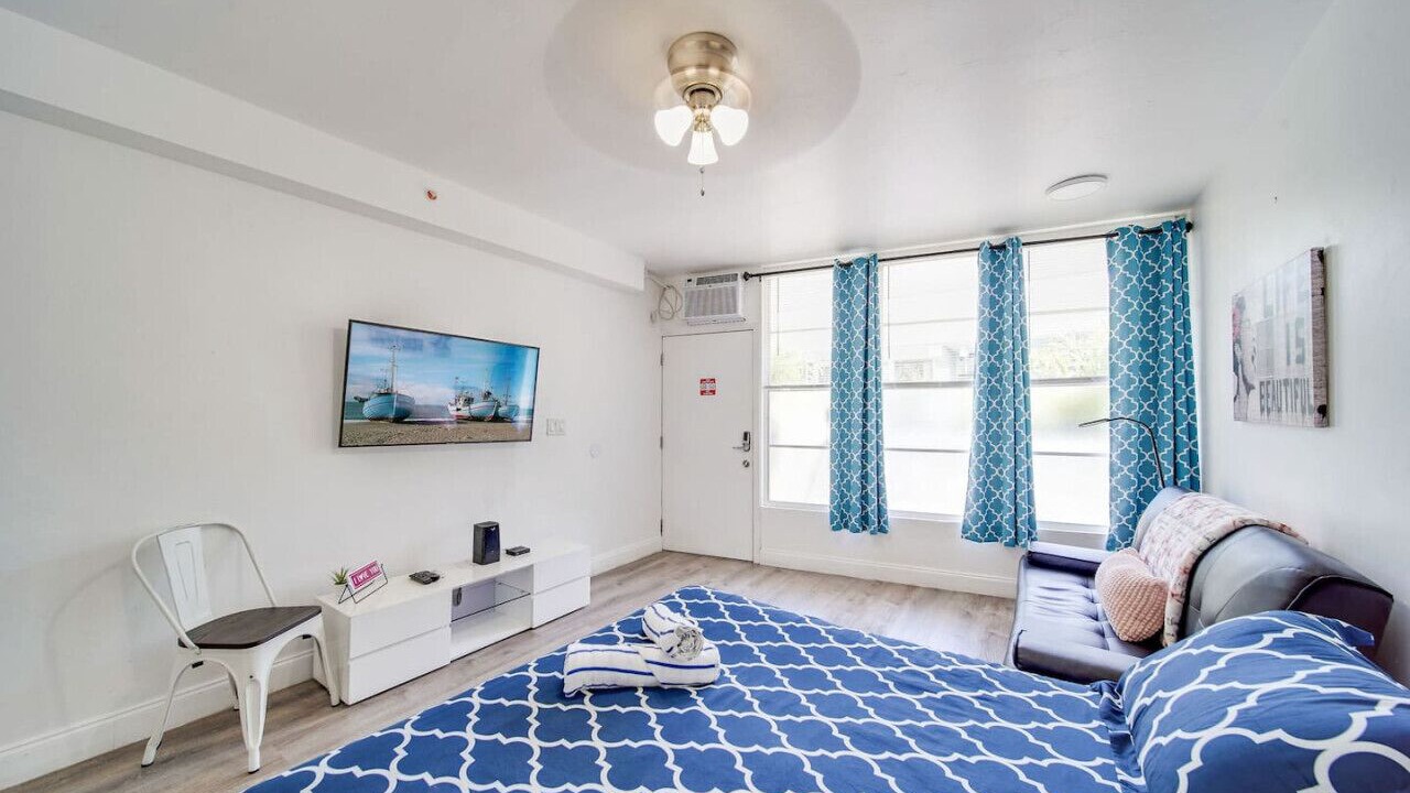 Photo of Bedroom in South Beach