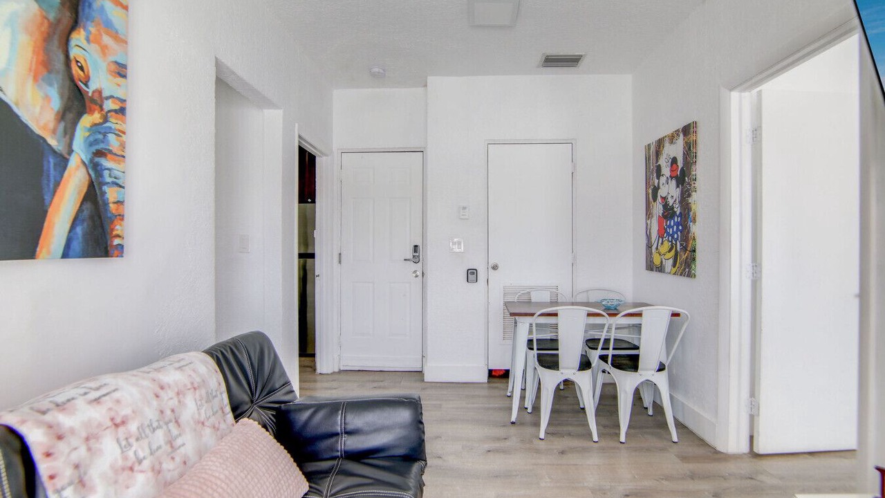 Photo of Bedroom in South Beach