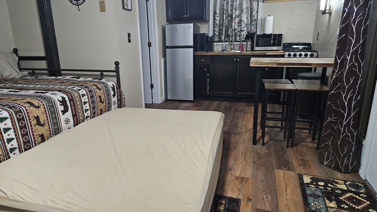Photo of Bedroom in Edray