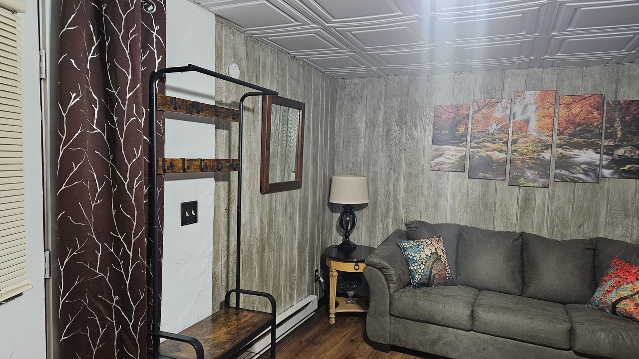 Photo of Livingroom in Edray