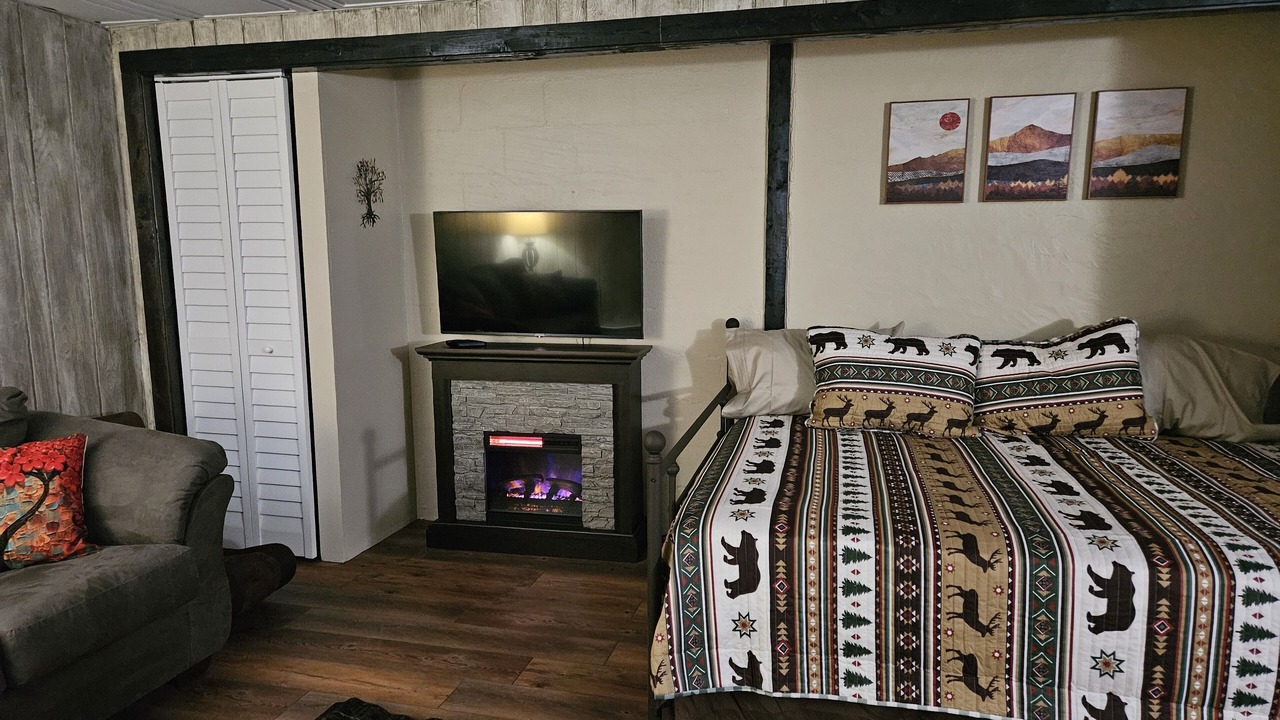 Photo of Bedroom in Edray